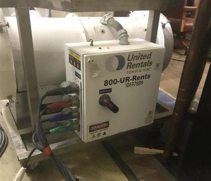 a generator that says united rentals